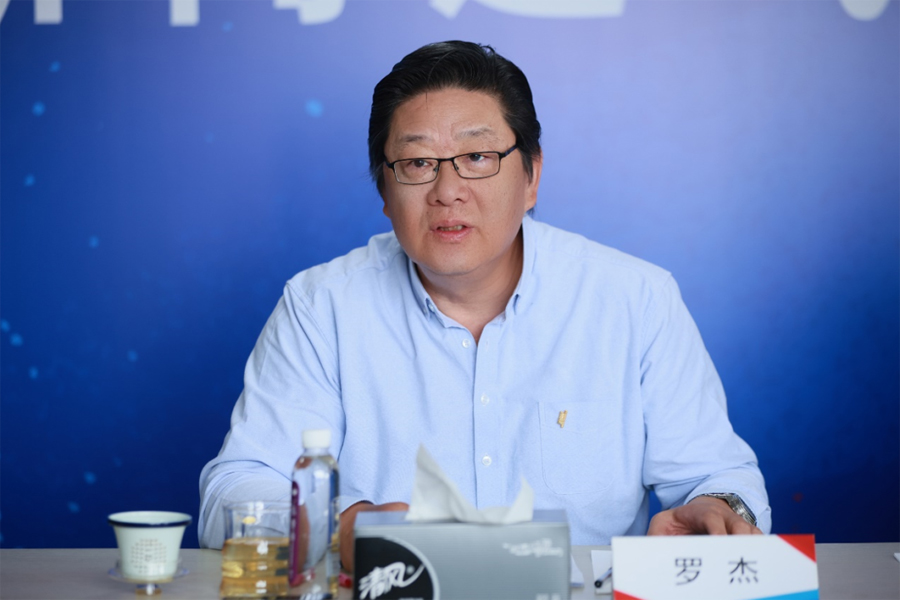 体育采购 体育采购